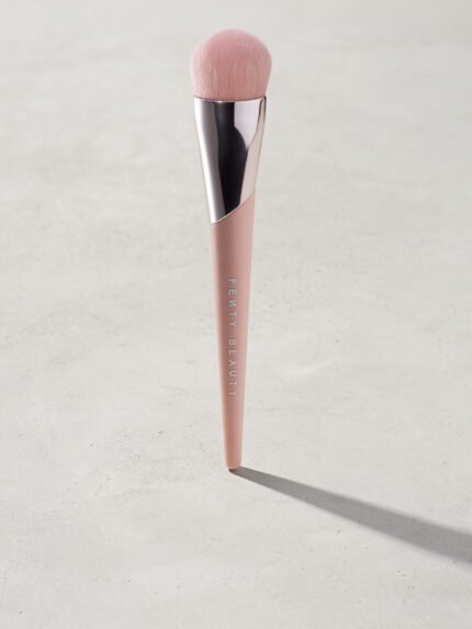 Full-Bodied Foundation Brush 110