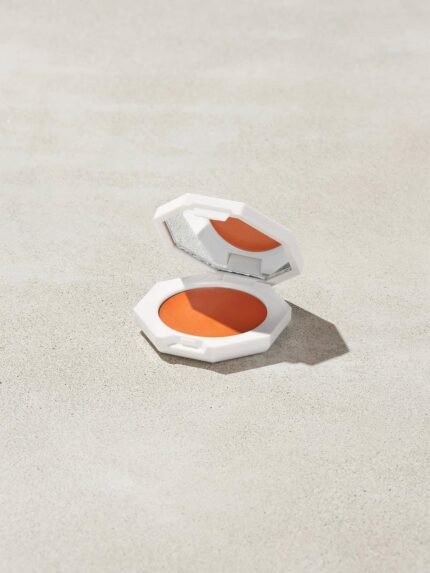 Cheeks Out Freestyle Cream Blush — Fuego Flush