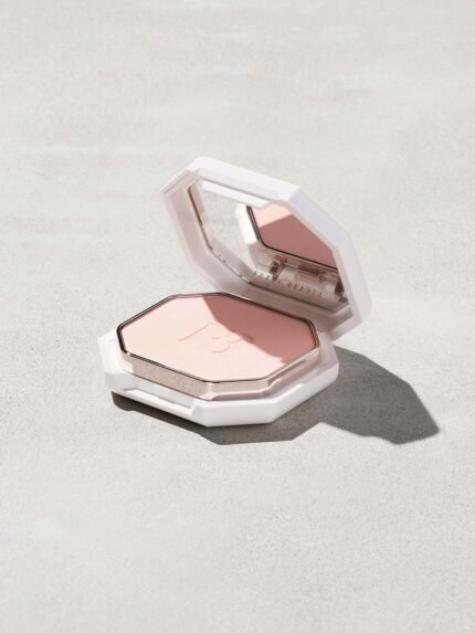 Pro Filt'r Soft Matte Powder Foundation — #110