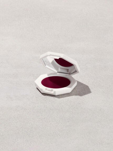 Cheeks Out Freestyle Cream Blush — Raisin Standardz