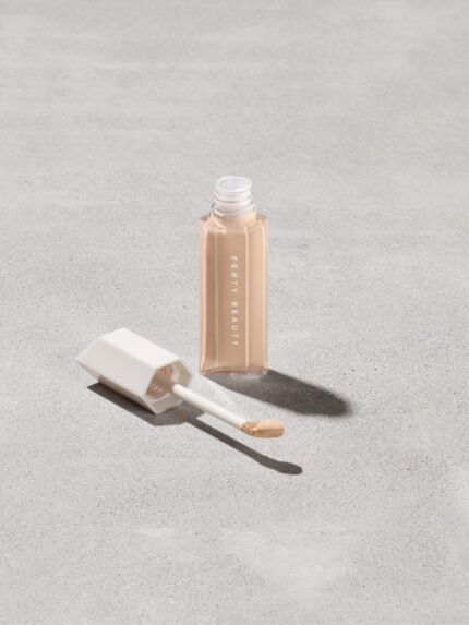 We're Even Hydrating Longwear Concealer — 225N