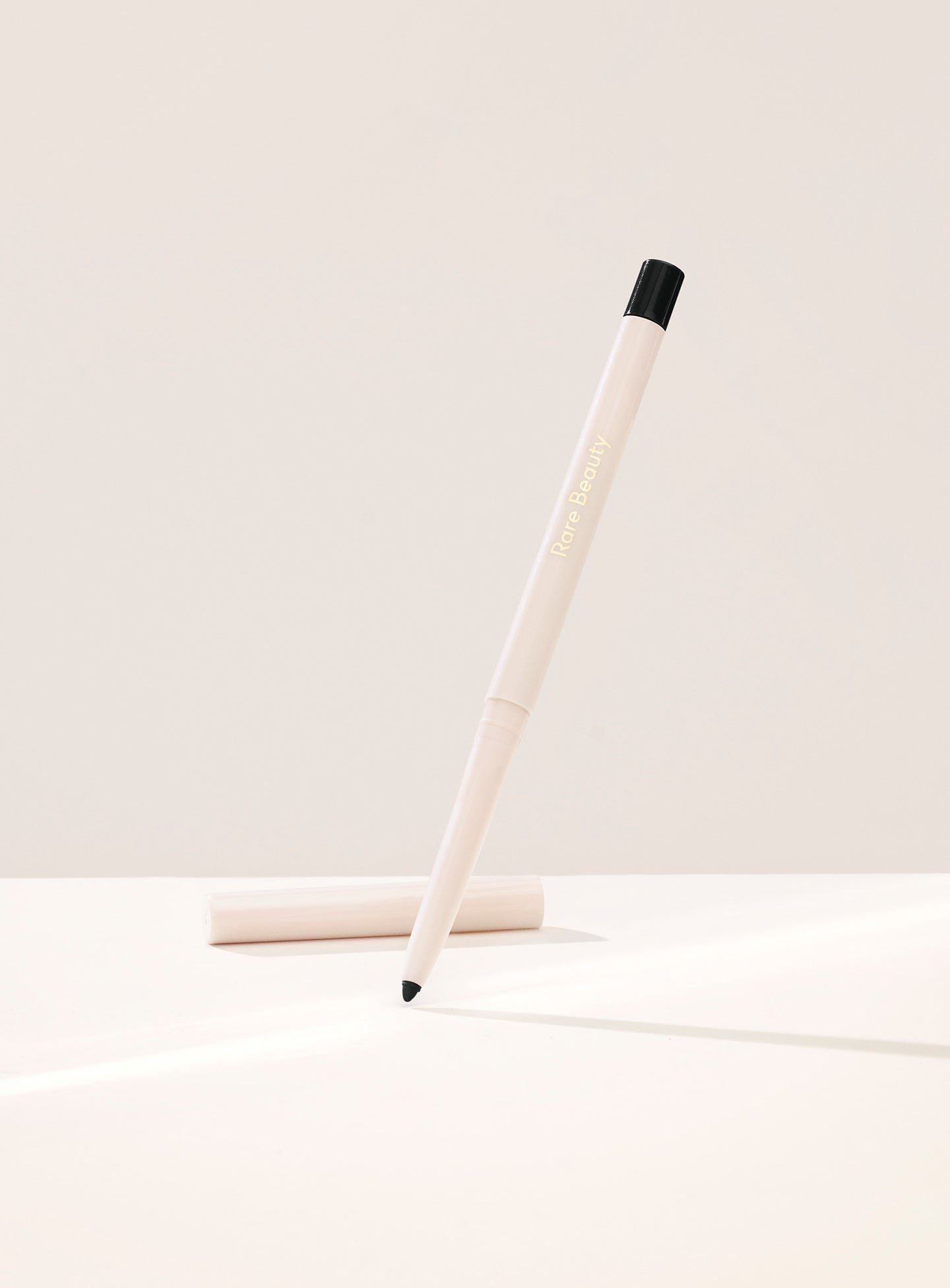 perfect-strokes-gel-liner-true-black-1440x1952-1 True Black